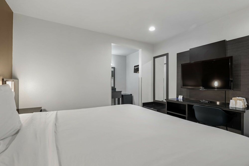 Фото Motel 6 Escondido, Ca