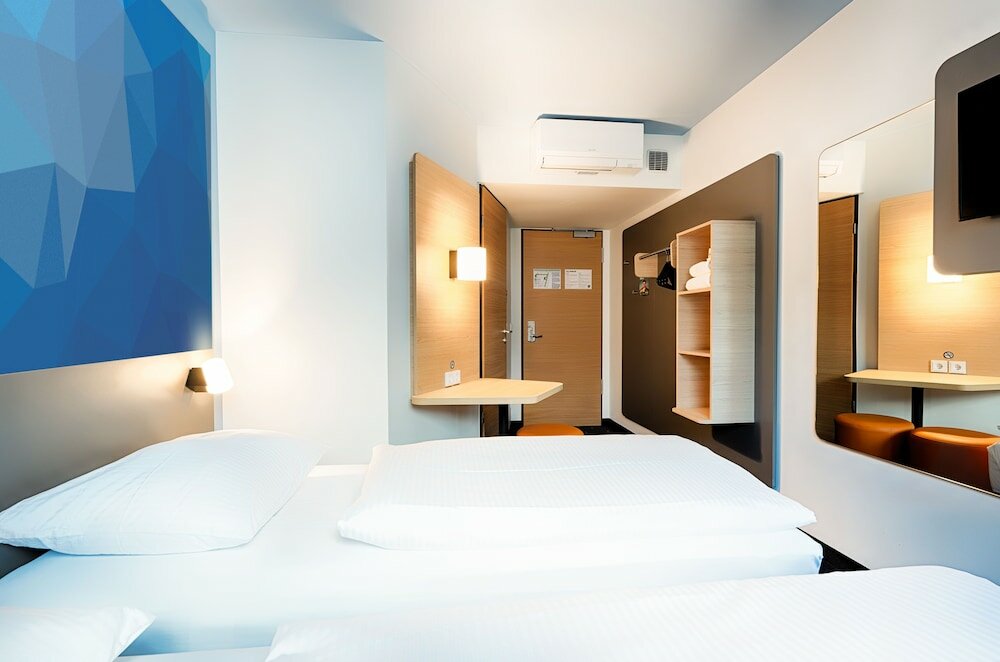 Фото B&b Hotel Erfurt City-West