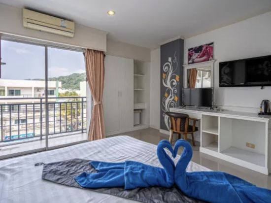 Фото Santi White House Patong Hotel