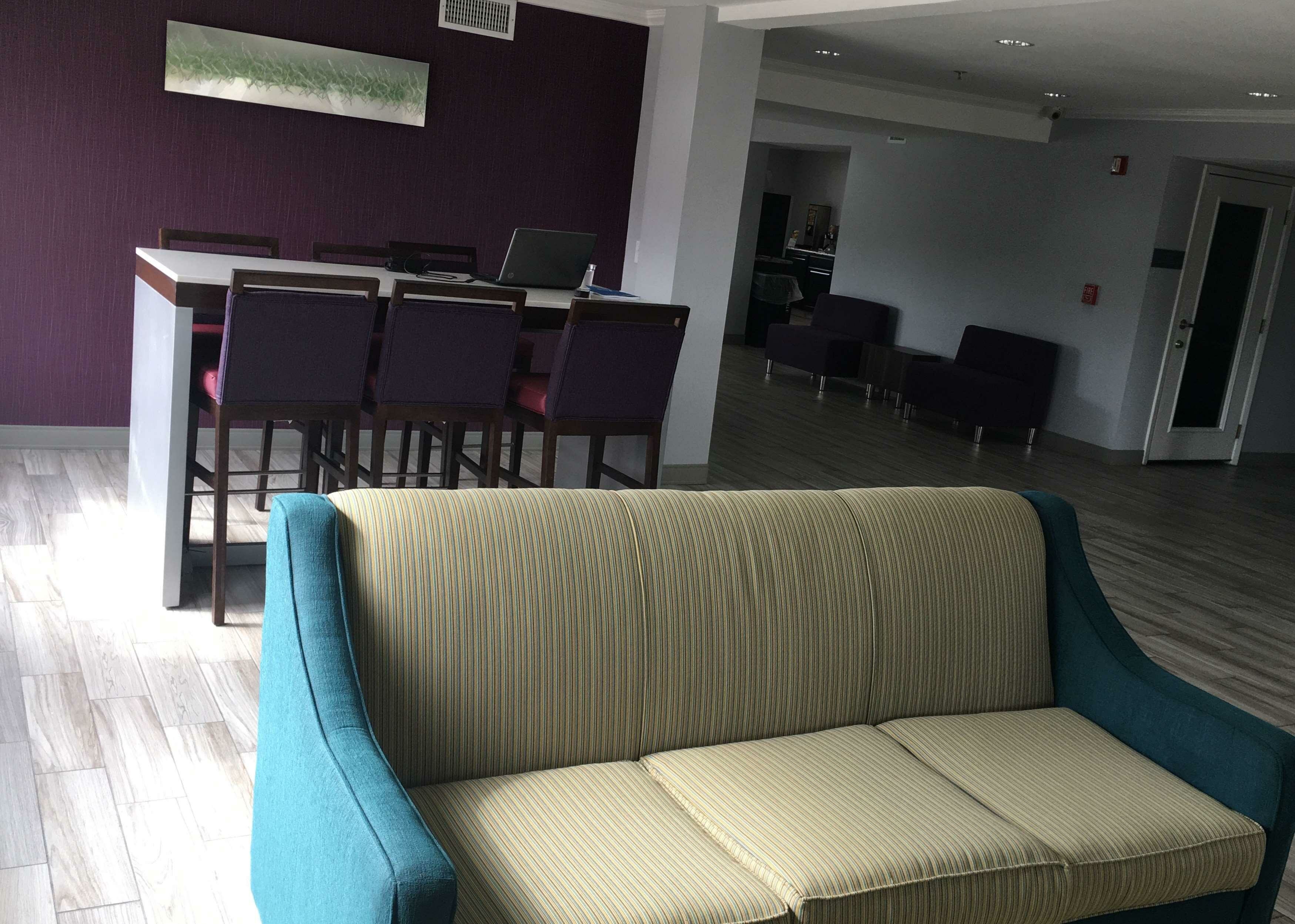 Фото Best Western Garden Inn