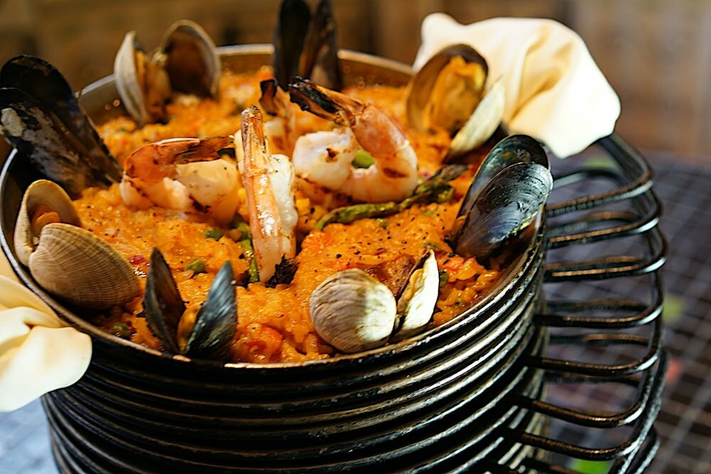 Фото Mayflower Park Hotel