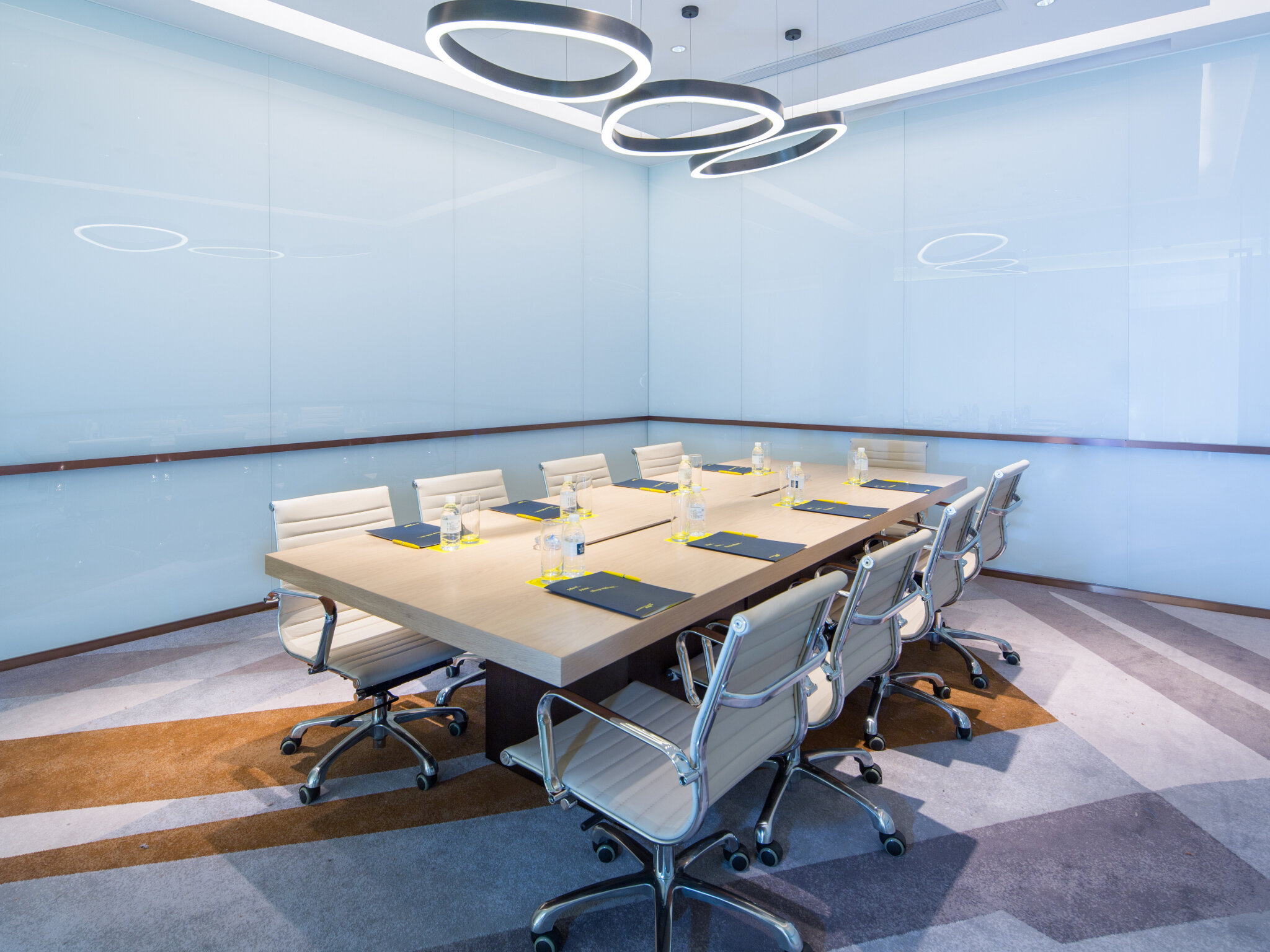 Фото Golden Tulip Shanghai Rainbow