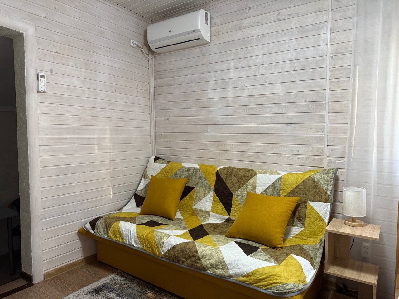 Фото Деметра