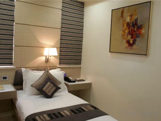 Фото Hotel Residency Fort Mumbai