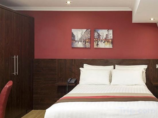 Фото Royal Cambridge Hotel