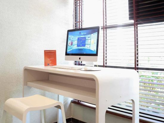 Фото Novotel Suites Nancy Centre