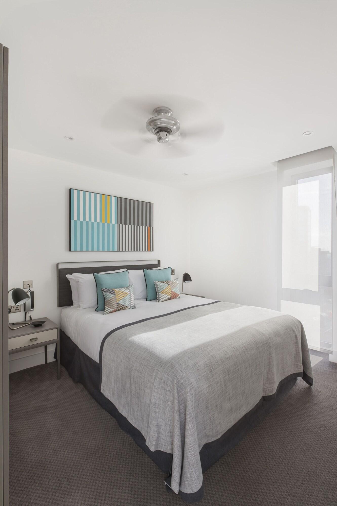 Фото Q Square by Supercity Aparthotels