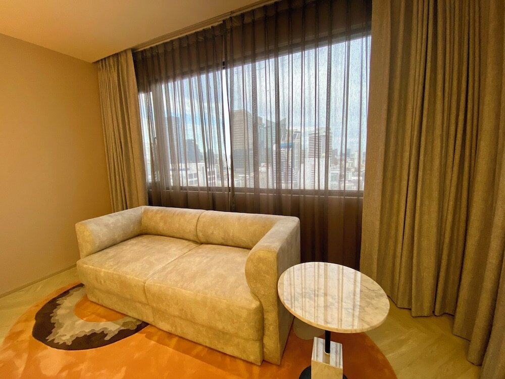 Фото Royal Benja Hotel