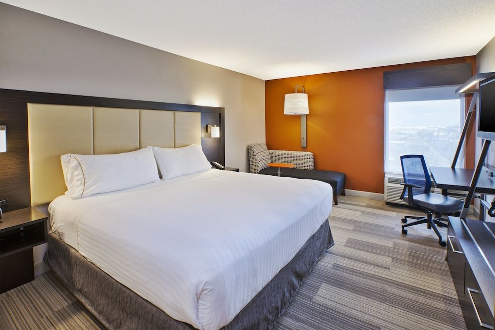 Фото Holiday Inn Express Hotel & Suites Chicago-Midway Airport, an Ihg Hotel