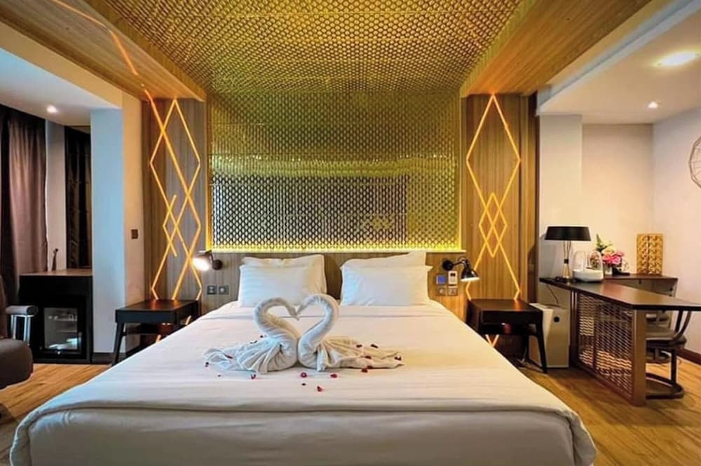 Фото Holatel Phitsanulok