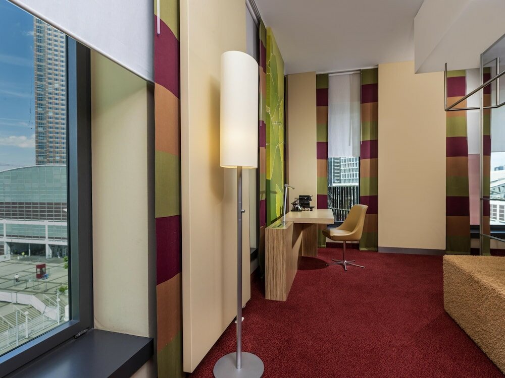 Фото Movenpick Hotel Frankfurt City