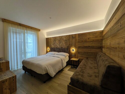 Внешний вид отеля Hotel Ariston в Пинцоле, фото 3