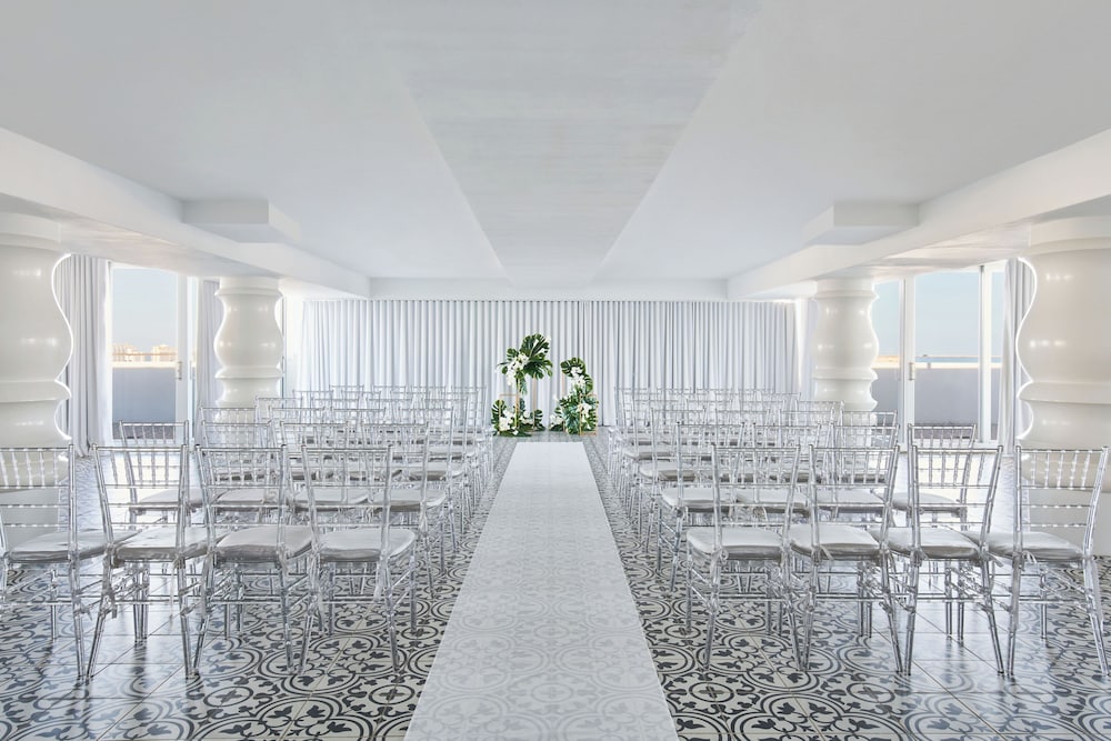 Фото Mondrian South Beach