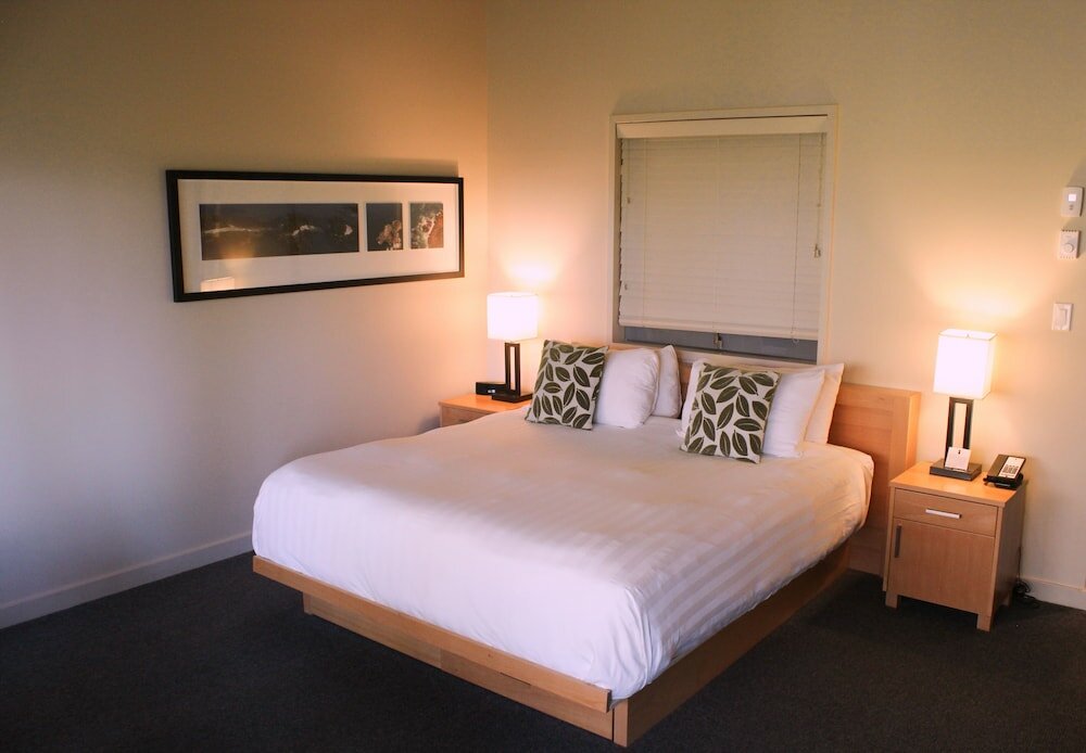 Фото Black Rock Oceanfront Resort