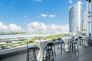 Гостиница Hotel Indigo Xiamen Harbour