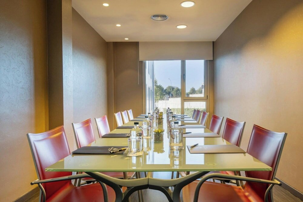 Фото Hotel Eurostars Arenas de Pinto