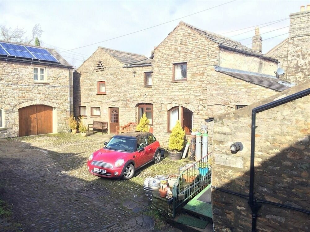 Фото The Fox & Hounds Inn