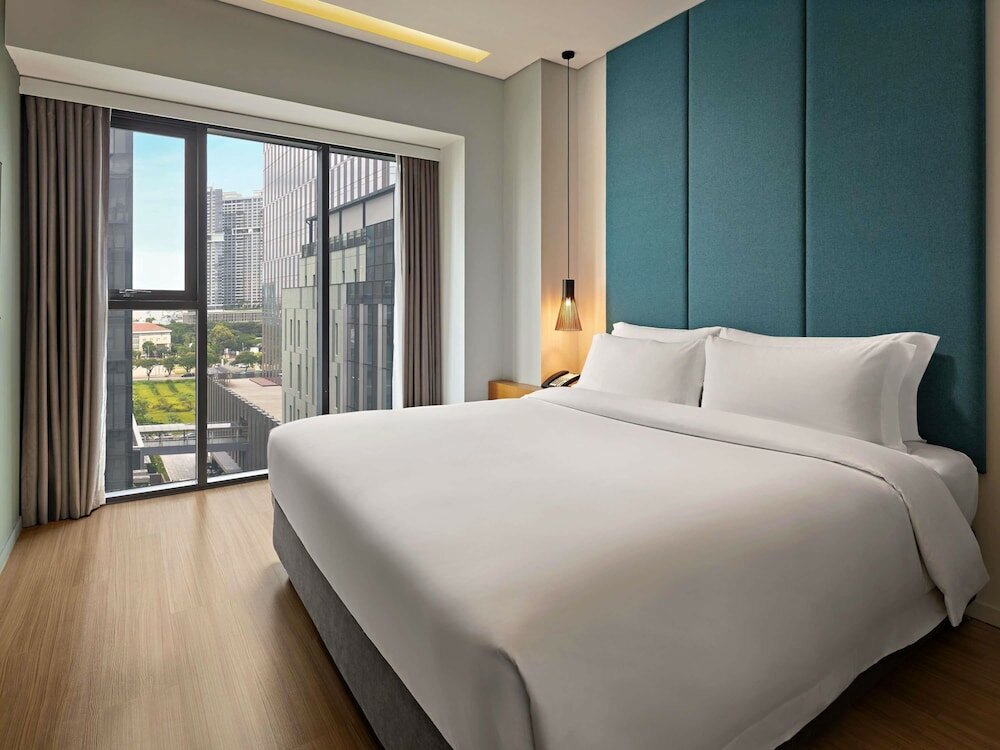 Фото Novotel Living Saigon South