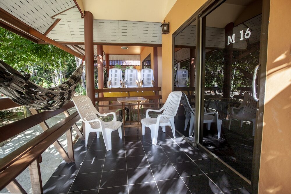 Фото Lanta Pearl Beach Resort