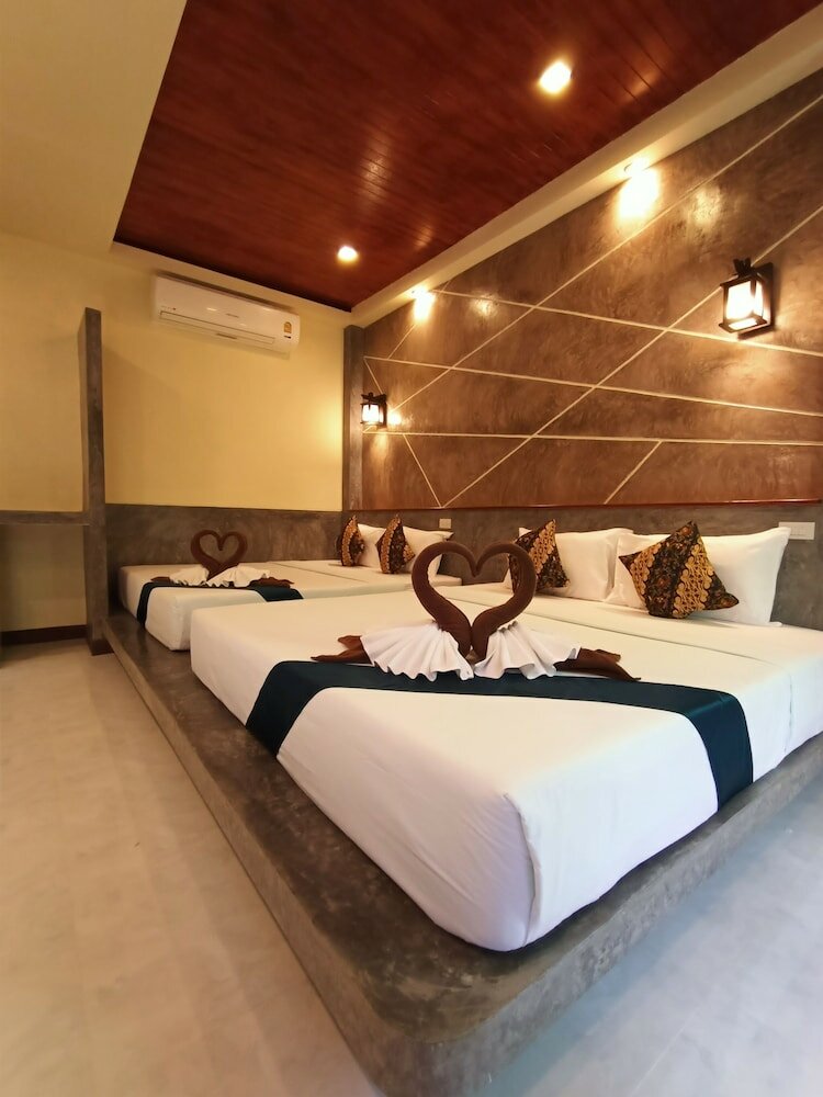 Фото Lanta Pearl Beach Resort