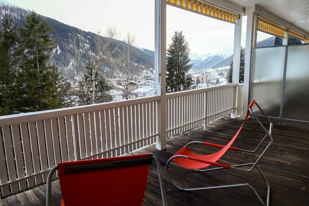Фото Davos Youth Hostel