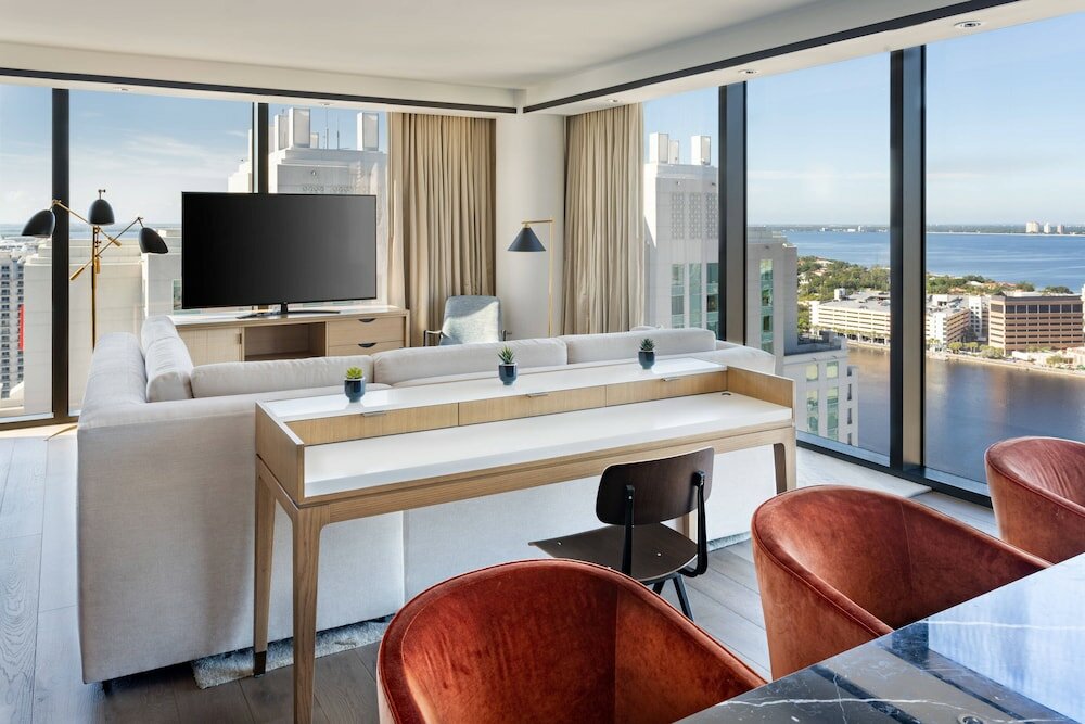 Фото Jw Marriott Tampa Water Street
