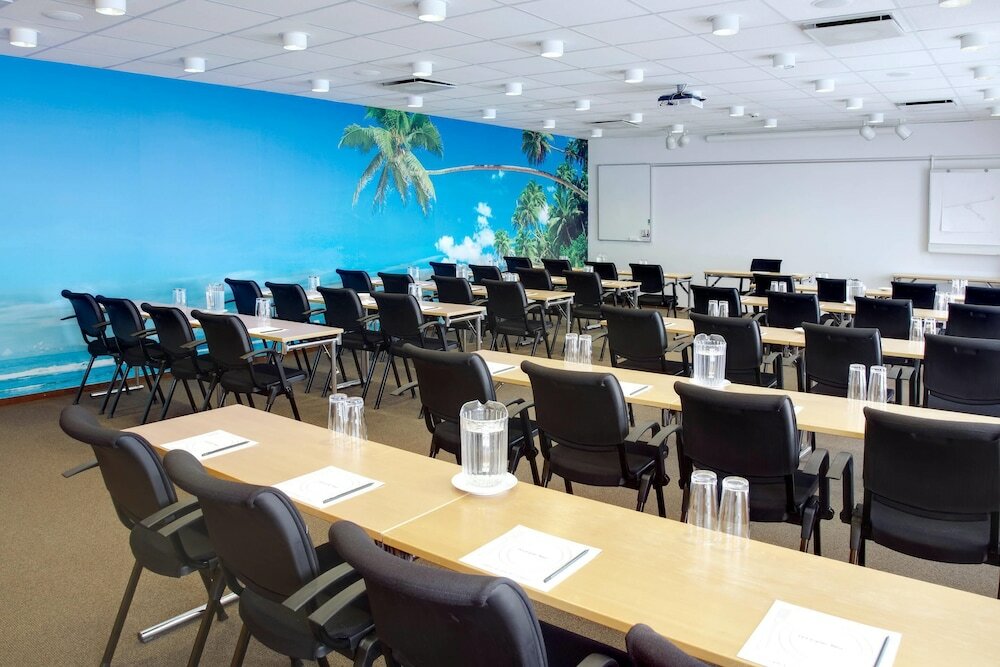 Фото Scandic The Reef