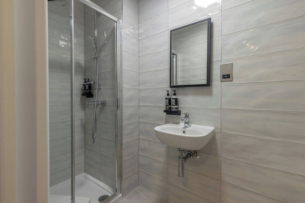 Фото Best Western Kensington Olympia Hotel