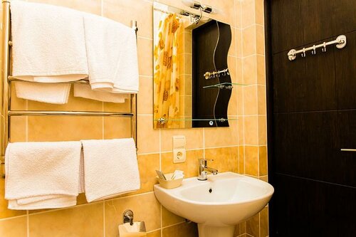 Гостиница Таир в Среднем Азякове