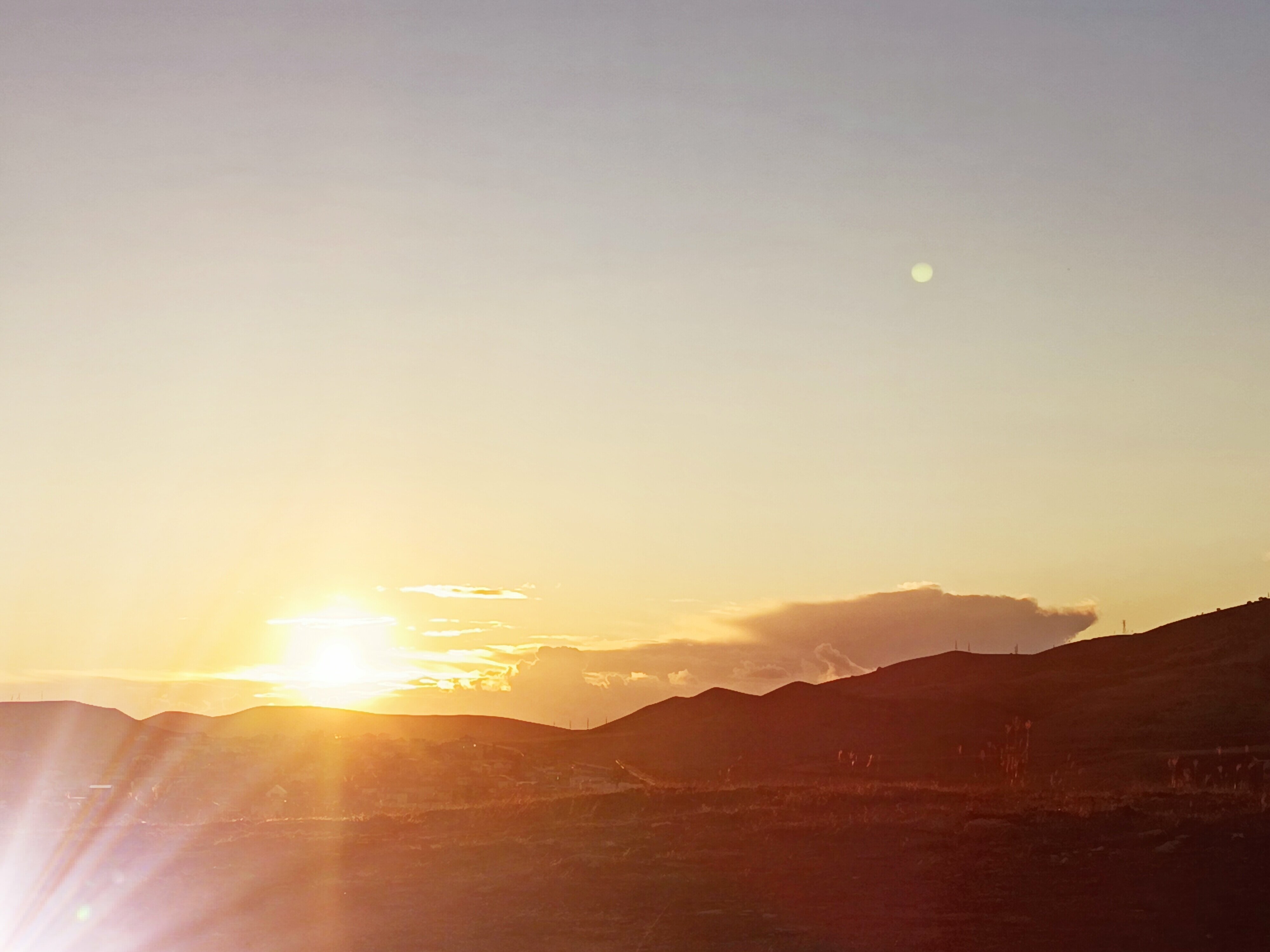 Фото Меганом Скай