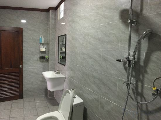 Фото Le KhounSok Boutique Hotel