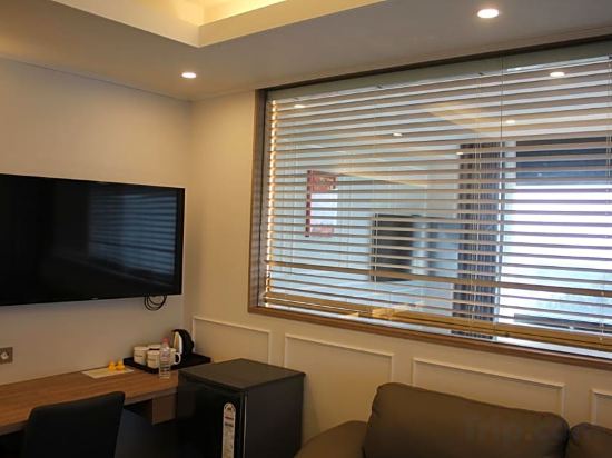 Фото Casaloma Hotel