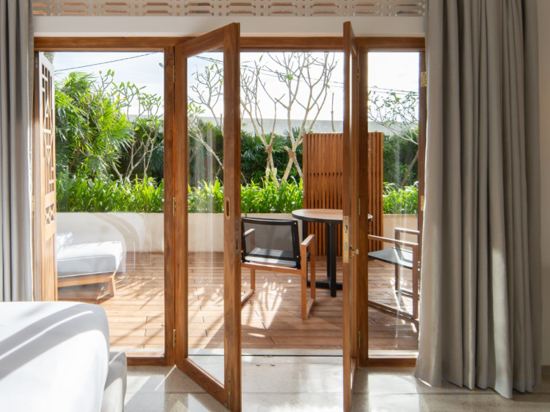 Фото The Charleston