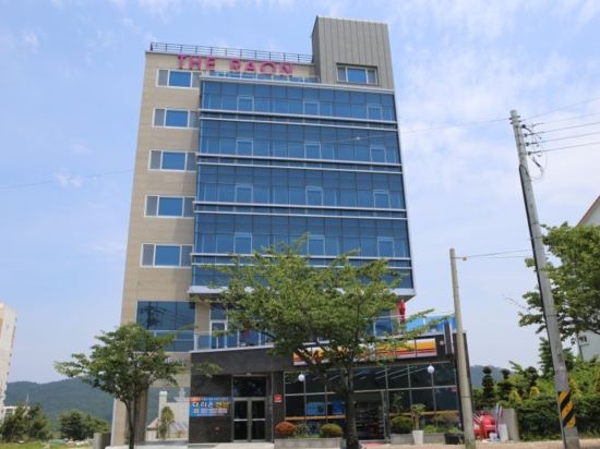 Фото отеля 2