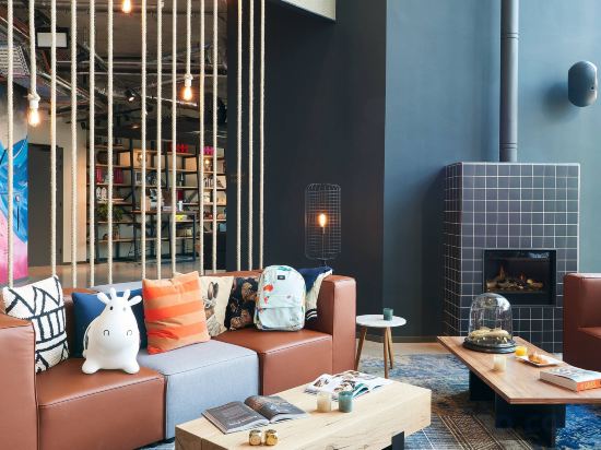 Фото отеля 2