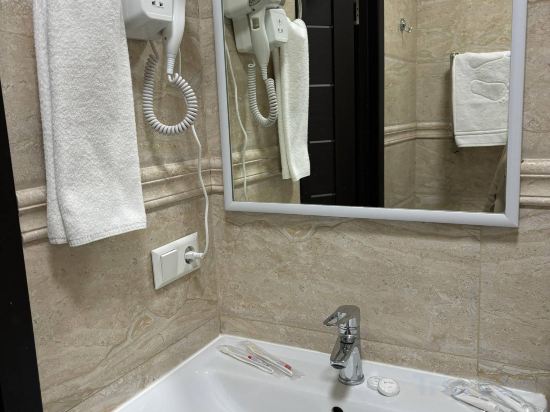 Фото Business Hotel Almaty