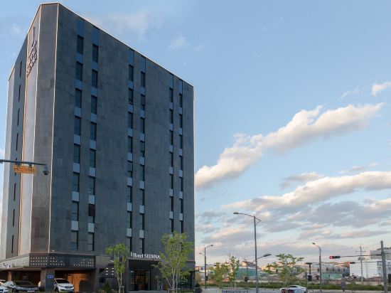 Фото Hotel Sienna