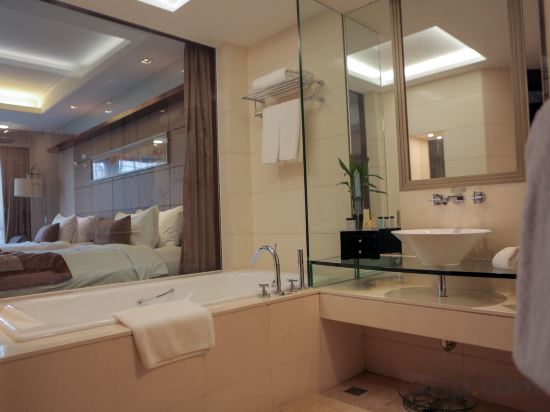 Фото Wyndham Garden Suzhou