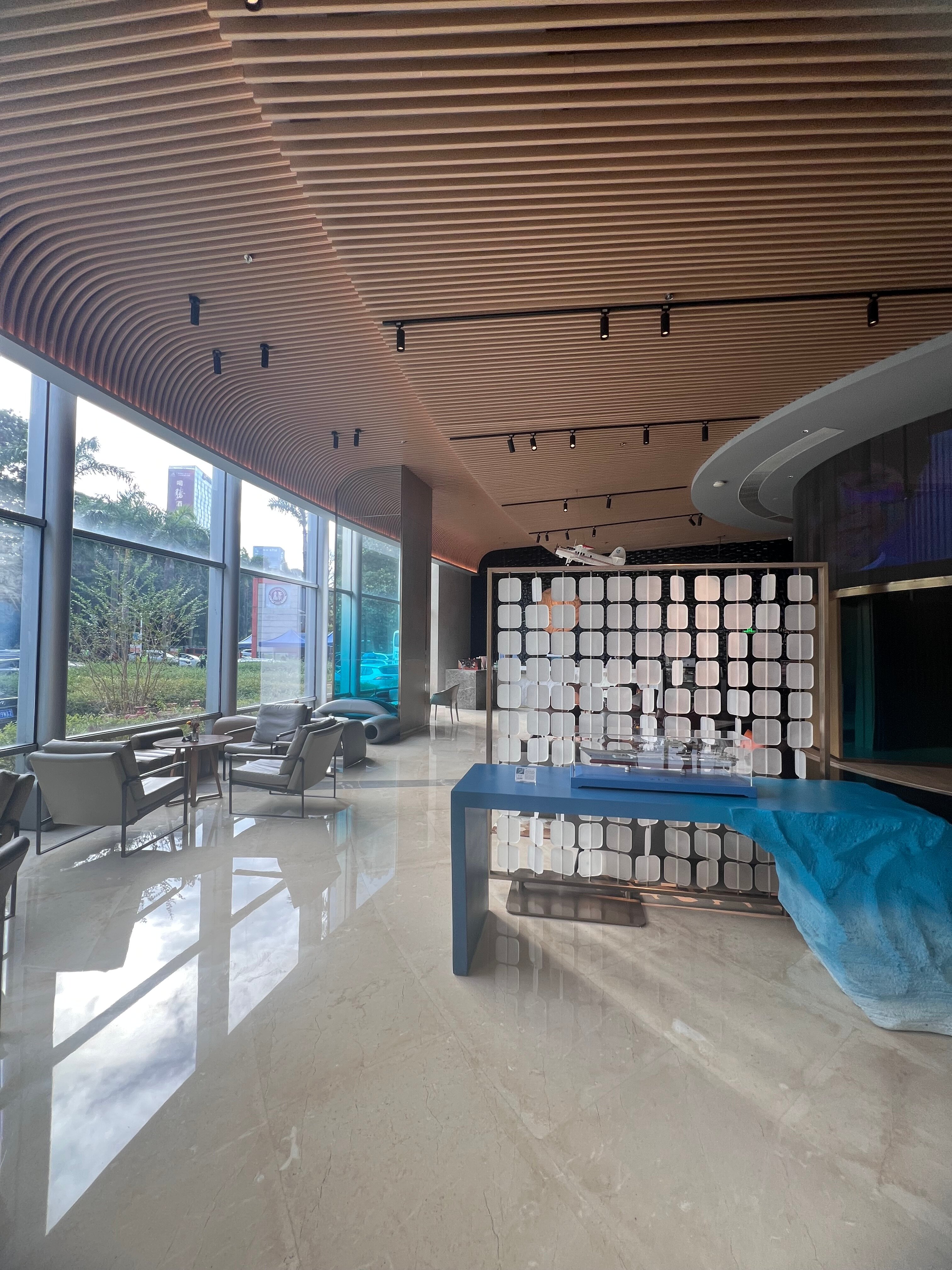 Фото Grand Skylight Garden Hotel Shenzhen