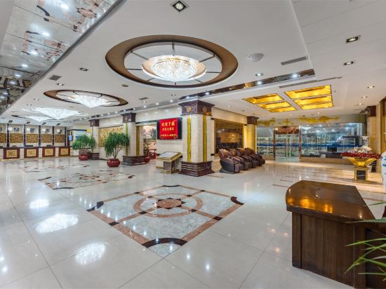 Фото Chuanlong Hotel