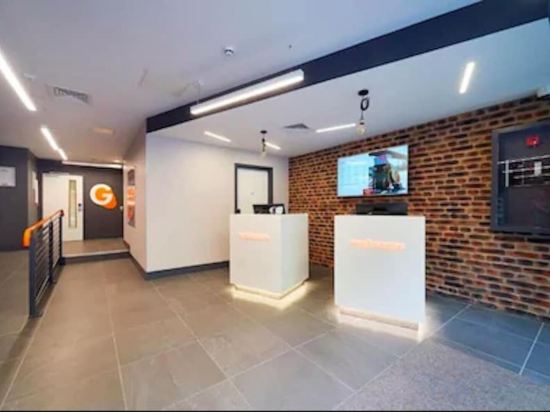 Фото EasyHotel London City Shoreditch