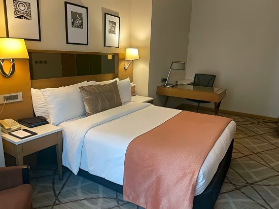 Фото Hotel Marine Plaza Mumbai