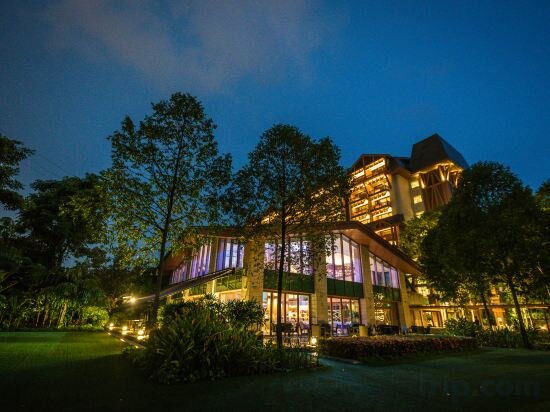 Фото Equarius Hotel