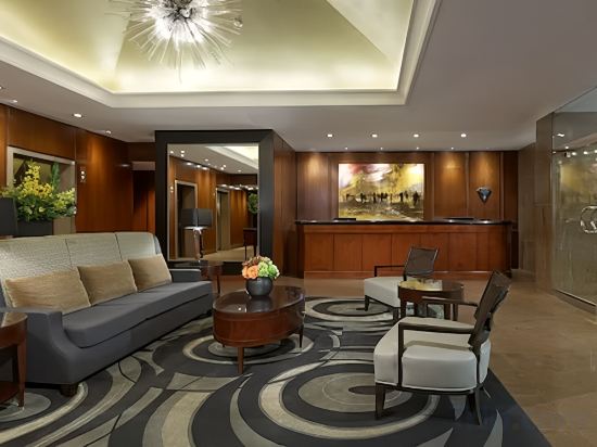 Фото Cambridge Suites Toronto