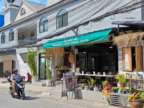 Фото C-View Residence apartments by Apartwell