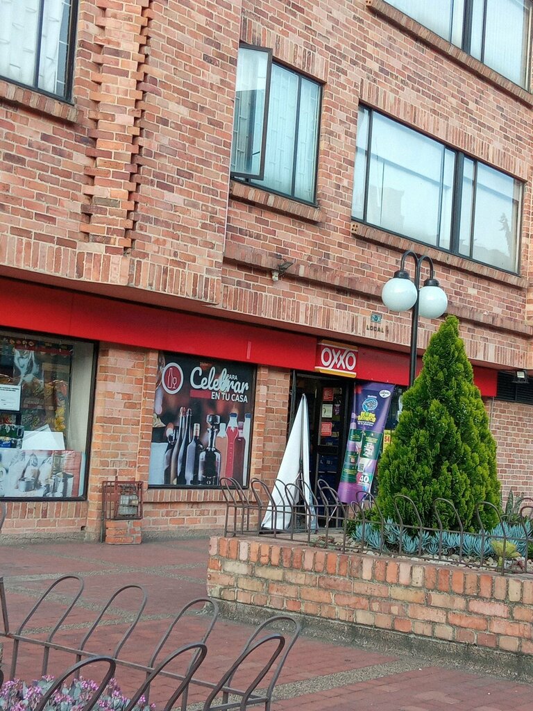 Clothing store Oxxo, Bogota, photo