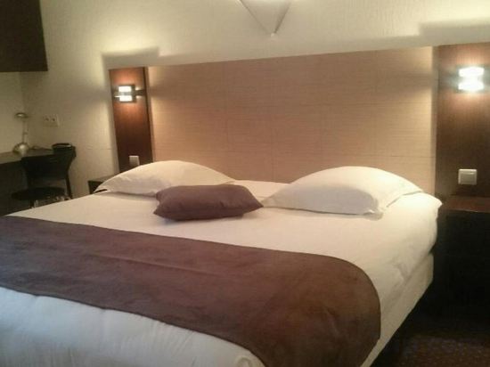 Фото Adonis Arc Hôtel Aix