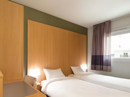 Фото B&B Hotel Castres Centre Gambetta