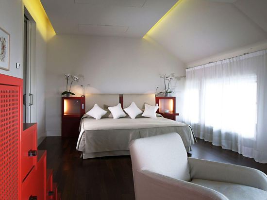 Фото 195919977038