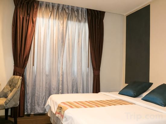 Фото Aphrodite Inn Bangkok